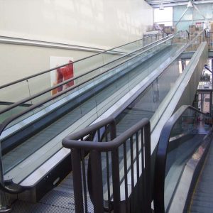 travelator / moving walk